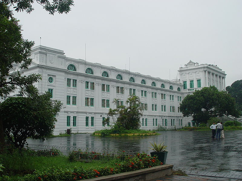 800px-National Library of India 02303